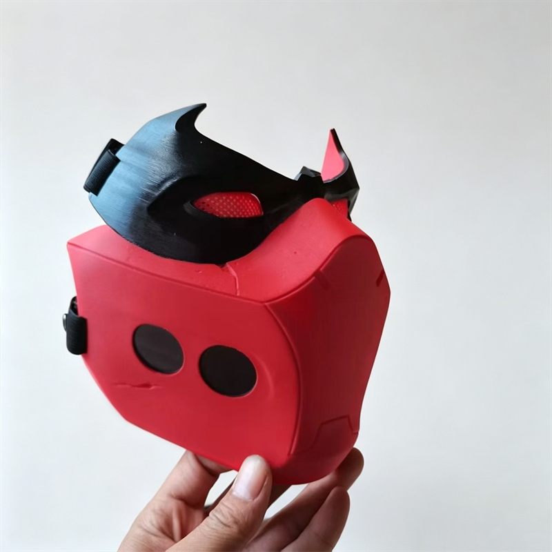 ハロウィーン スーパーヒーロー 赤い半面マスク コスプレ 大 - Silicone Mask Bracket のレビューと価格