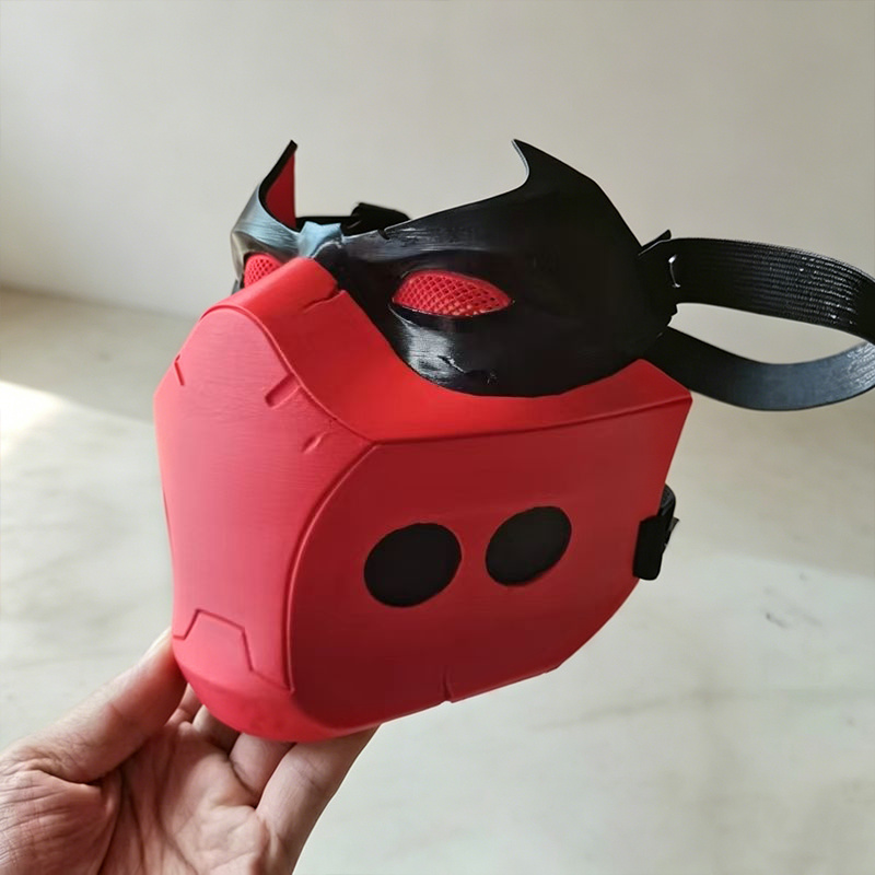 ハロウィーン スーパーヒーロー 赤い半面マスク コスプレ 大 - Silicone Mask Bracket のレビューと価格
